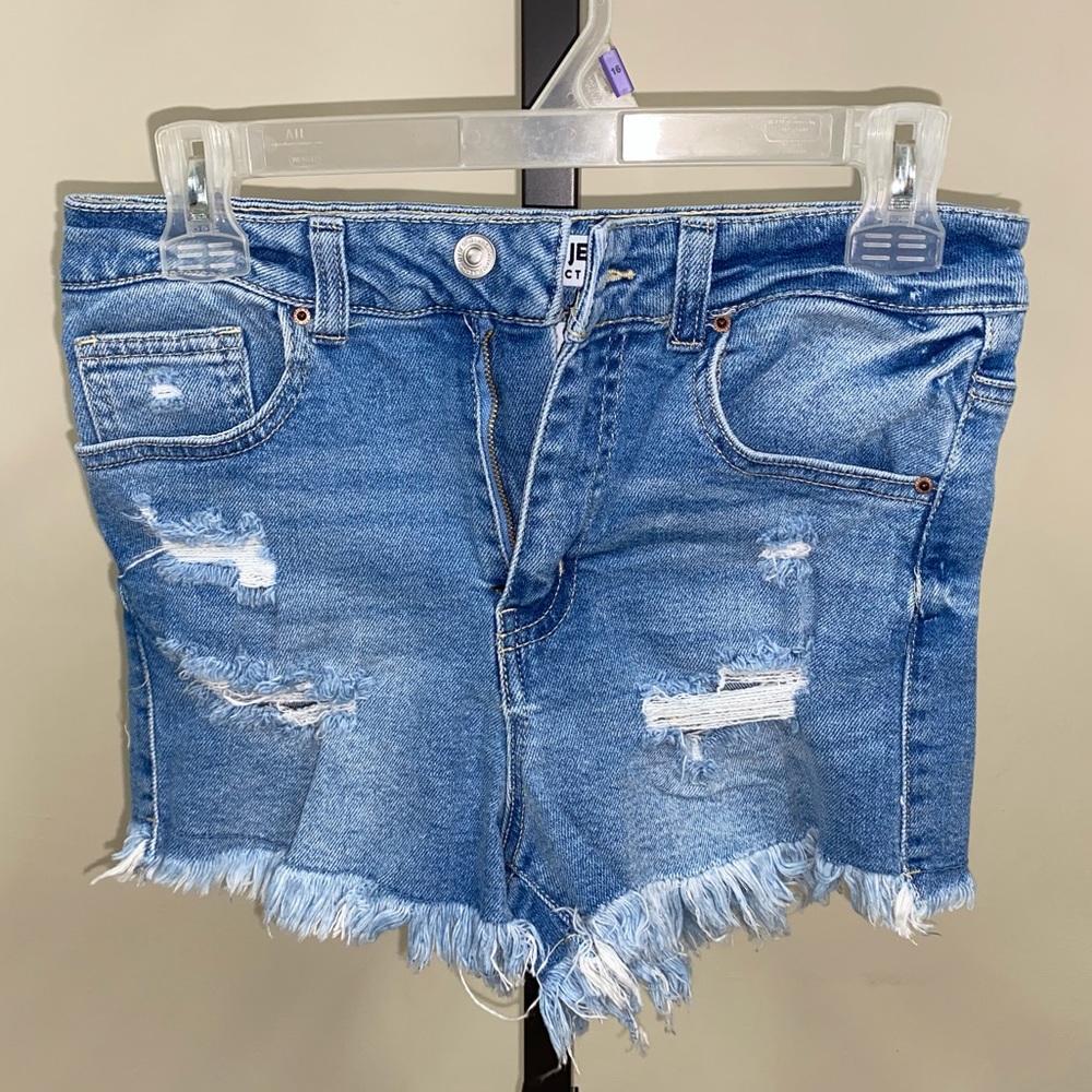 Jean Shorts - Picture 2 of 4